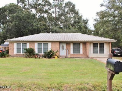 9808 Briarcliff Dr, Moss Point, MS, 39562