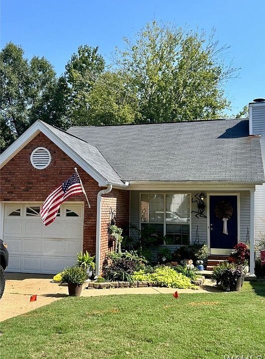 1st image of 2419 Swallow Ln