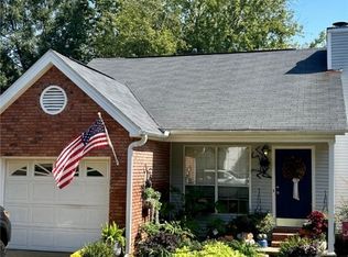 2419 Swallow Ln, Northport, AL 35476