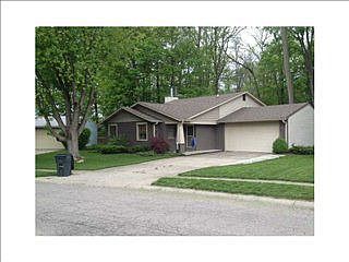 1st image of 6740 Woodmere Cir
