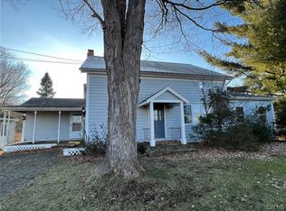 7561 Tater Rd, Memphis, NY 13112