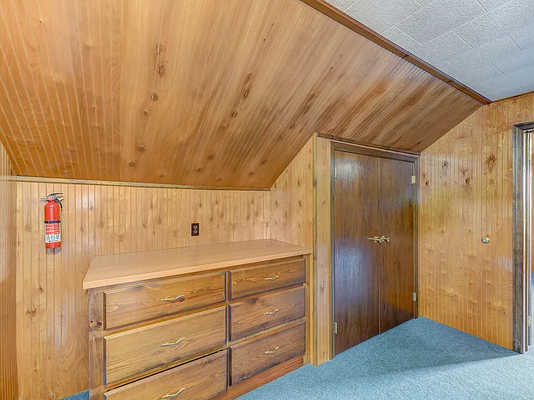 Second floor hall - closet area