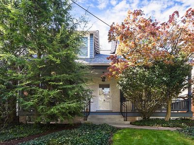 5664 Darlington Rd, Pittsburgh, PA, 15217