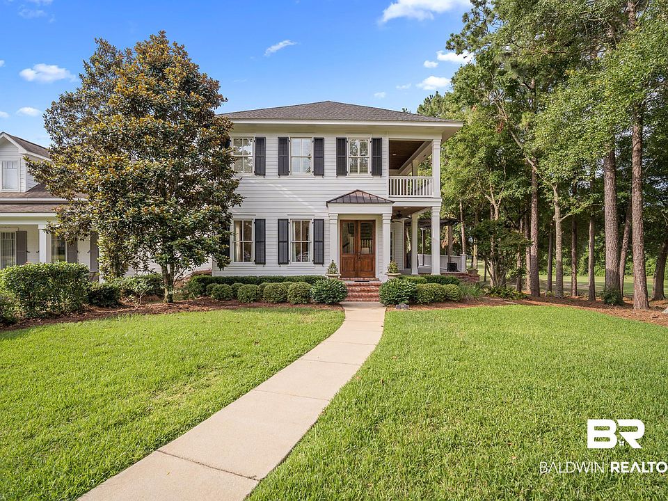 1st image of 131 Savannah Sq