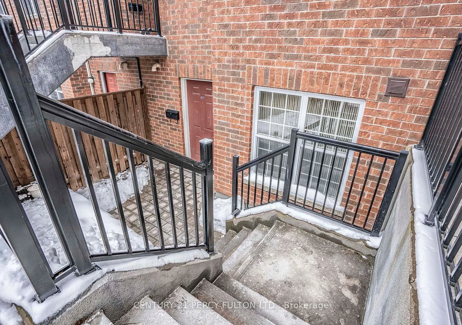 3 bed, $2,550 — Photo 3