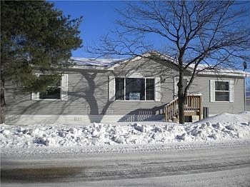 Beautiful wooded corner home site
