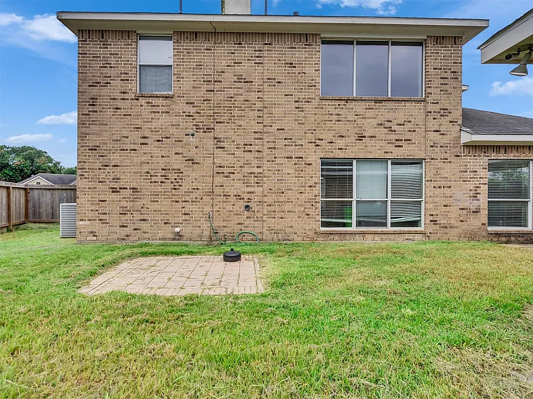 1803 Ripple Creek Dr — Photo 36