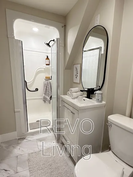 4585 Ryerson Cres #3 — Photo 12
