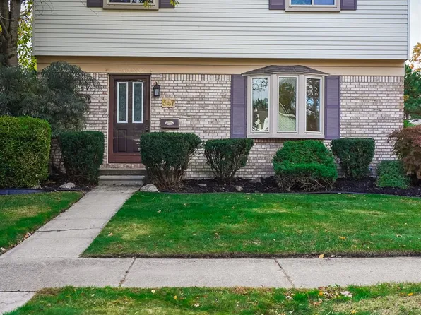 547 Orchard St, Wyandotte, MI 48192