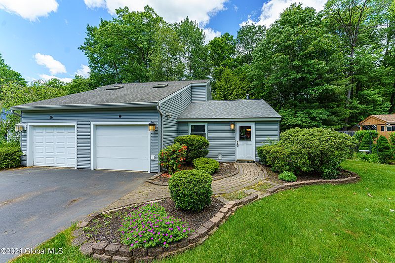 4th image of 14 Glenbrook Drive
