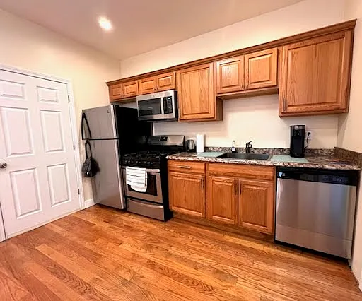 124 Charles St #1 — Photo 2
