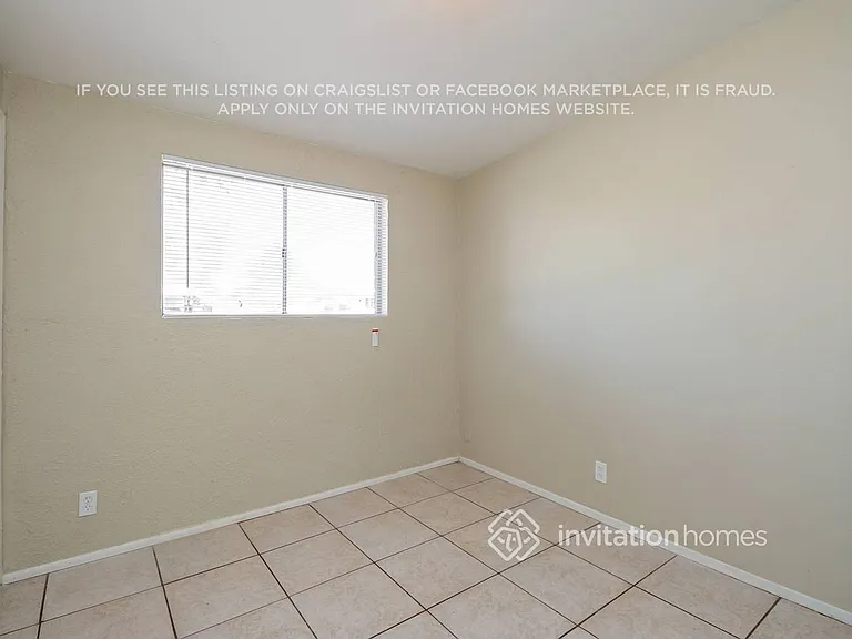 449 S Stewart — Photo 13