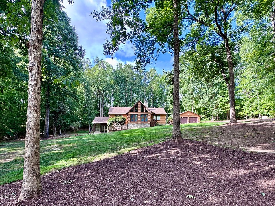 1st image of 136 Poplar Lane Rd