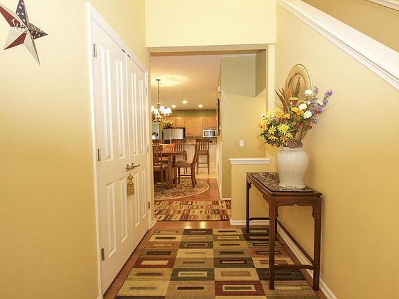 4th image of 428 Westgreen Ln
