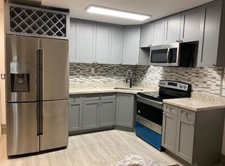 3181 SW 13th St APT 102, Miami, FL 33145