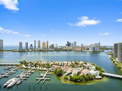7000 Island Blvd APT 2909, Aventura, FL, 33160