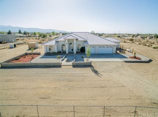 10582 Columbine Rd, Oak Hills, CA 92344