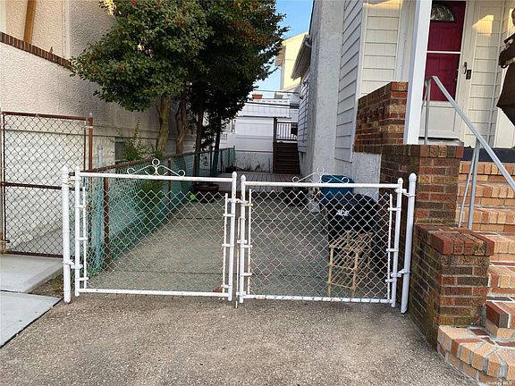 5th image of 114 Wilson Ave