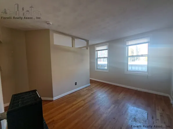 (undisclosed Address), Boston, MA 02113