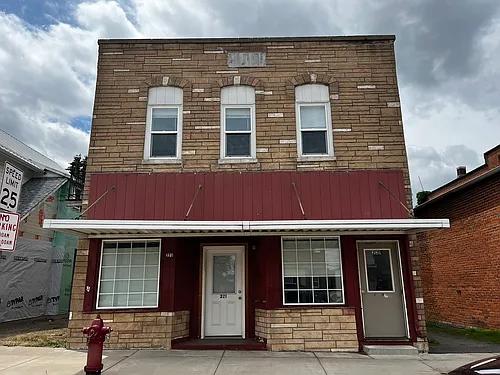 221 N Main St #B Photo 1 221 N Main St #B Photo 1