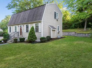 11 Vose St, Lincoln, RI 02838