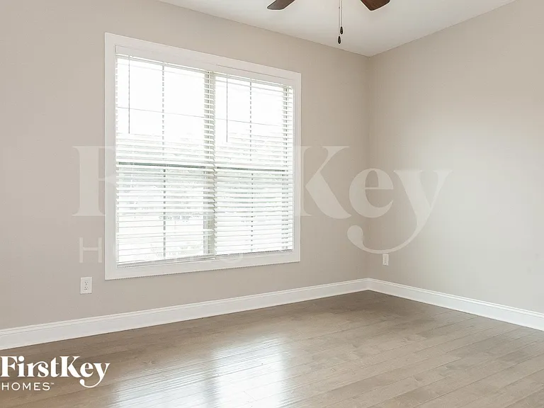740 Wood Lily Dr — Photo 11