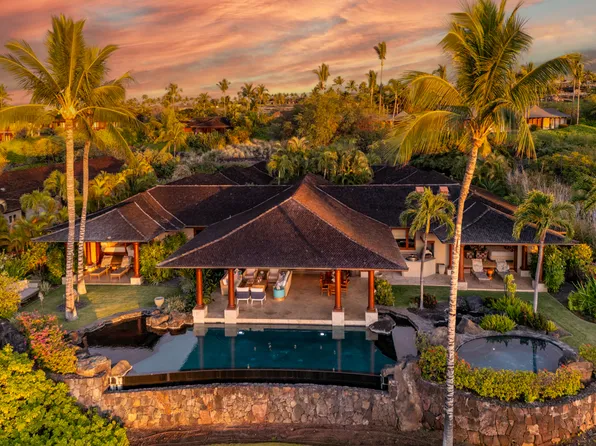 72-118 Poepoe Pl, Kailua Kona, HI 96740