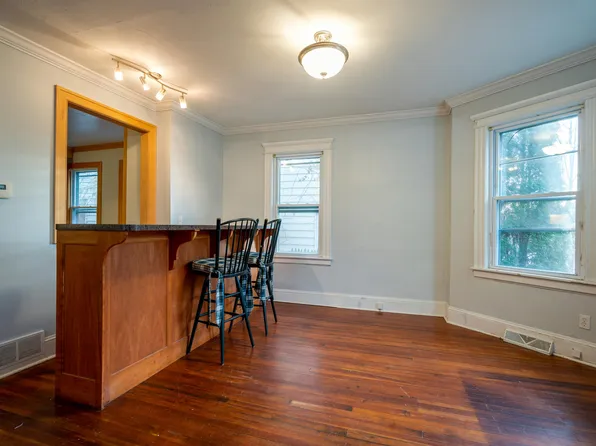 166 Beaver St Unit 1, Ansonia, CT 06401