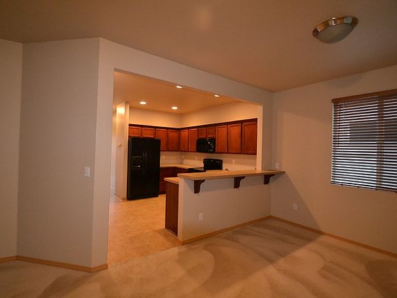 4th image of 6309 Park St E