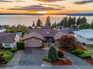 6102 Bayview Dr NE, Tacoma, WA 98422
