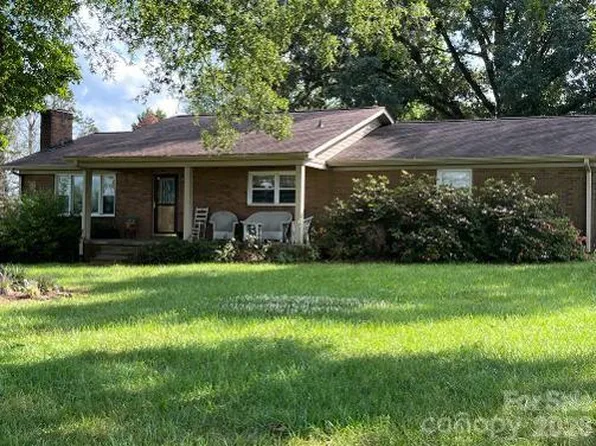 1211 Sharon School Rd, Stony Point, NC 28678
