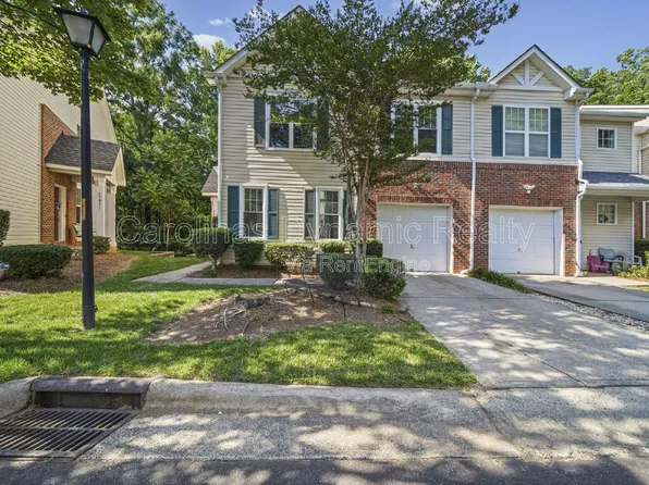 17059 Commons Creek Dr, Charlotte, NC 28277