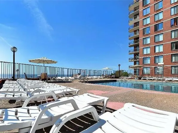 3111 Ocean Parkway image 3 of 30