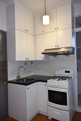 Rented by Douglas Elliman | media 11