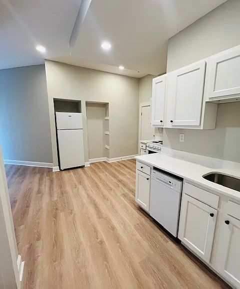 38 Hemenway St #2 — Photo 4