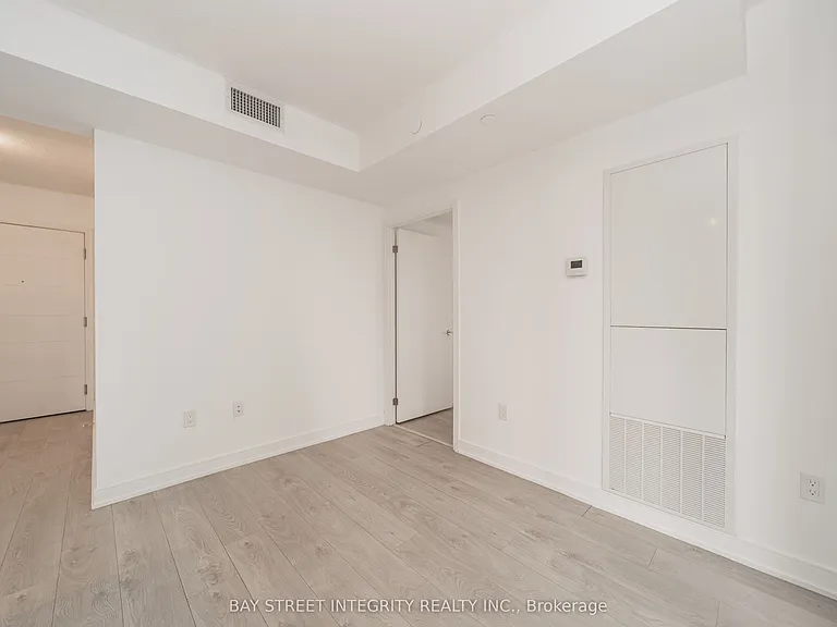 50 Wellesley St E #2801 — Photo 16