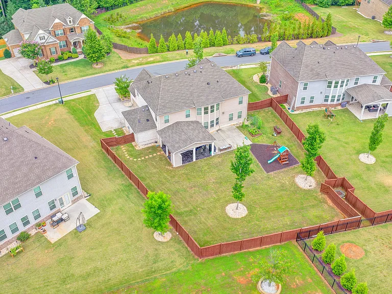 6035 Ashborough Park — Photo 81