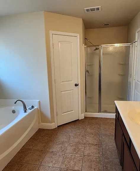 907 Candlestick Dr — Photo 17
