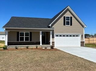 102 Kettle Dr, Havelock, NC 28532