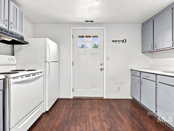 5th image of 716 N 2nd Ave
