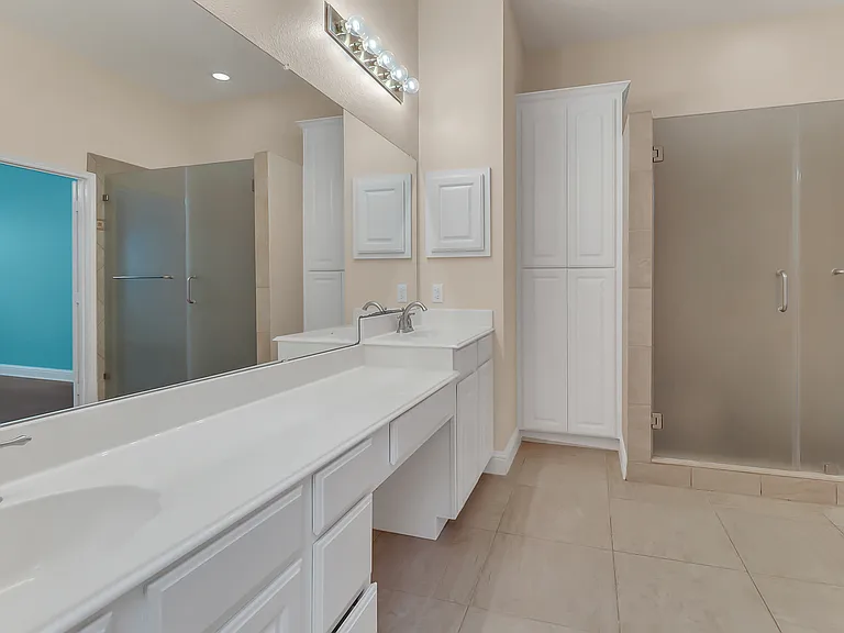 8505 Bayham Dr — Photo 8