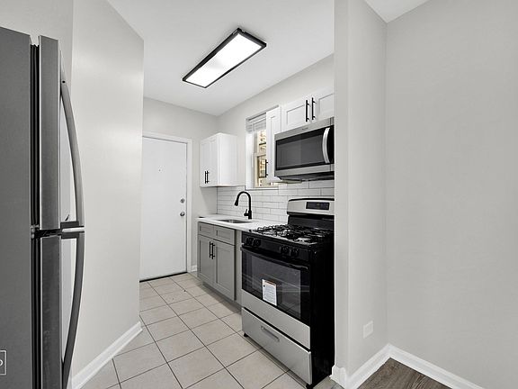 5th image of 5952 W Superior St APT G