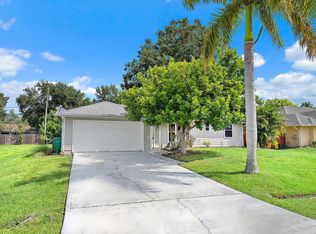 1433 SW San Esteban Ave, Port Saint Lucie, FL 34953