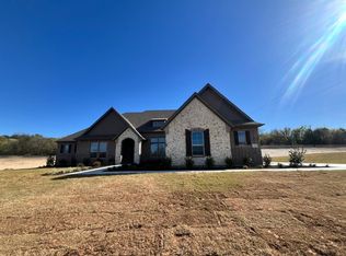 528 Lantana Dr, Weatherford, TX 76082
