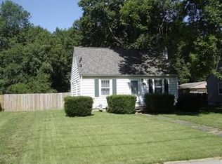 1232 Root Rd, Lorain, OH 44052