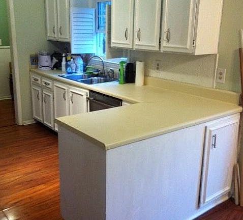 KITCHEN PENINSULA
