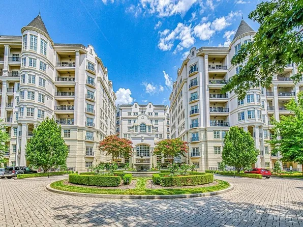 2823 Providence Rd Unit 323, Charlotte, NC 28211