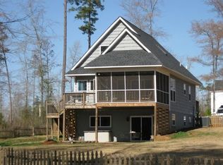 130 Peninsula Ct, Prosperity, SC 29127