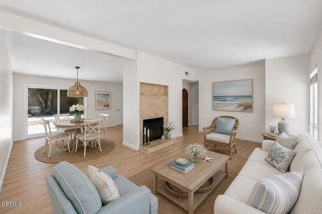 3 bed, 2.0 bath, 1299 sqft, $4,700 — Photo 3