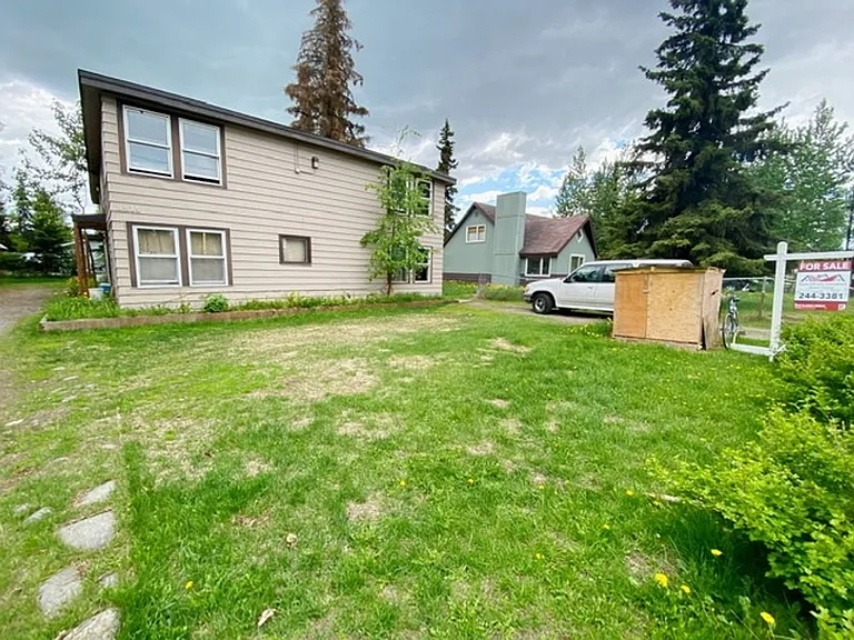 8414 Duben Ave — Photo 3